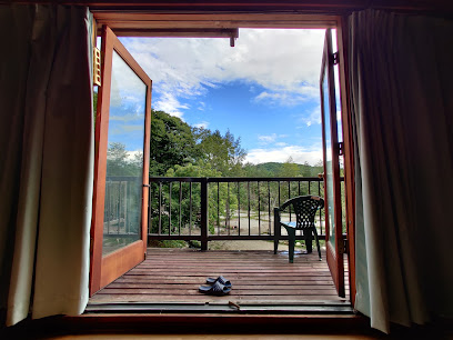 Log Cabin & Private Hot Spring Spa