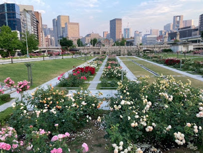 Nakanoshima Rose Garden