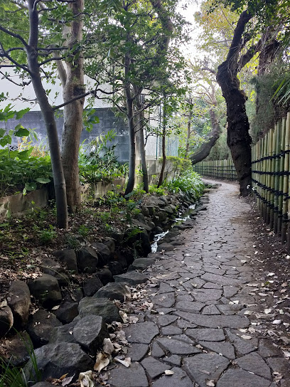 はけの小路