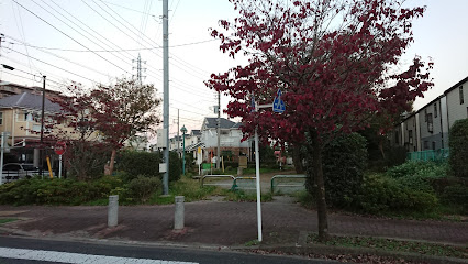Maeharacho Yonchome Park
