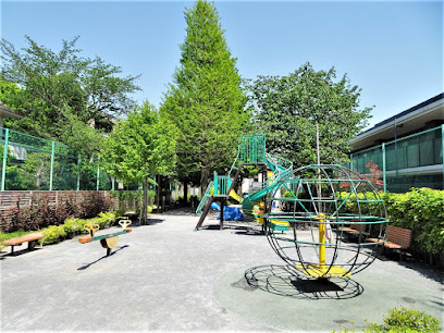 Shinjuku Kuritsu Kaba Park