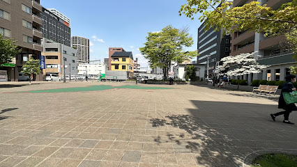 Nakakecho Toson Square