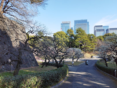 Imperial Palace East National Gardens