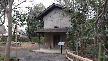 旧本多家住宅倉