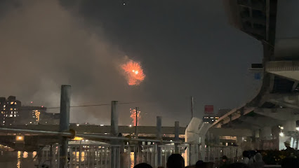 両国親水テラス