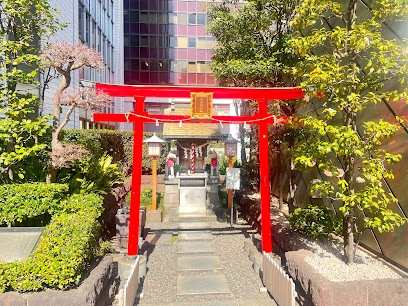 Yuraku Inari Shrine