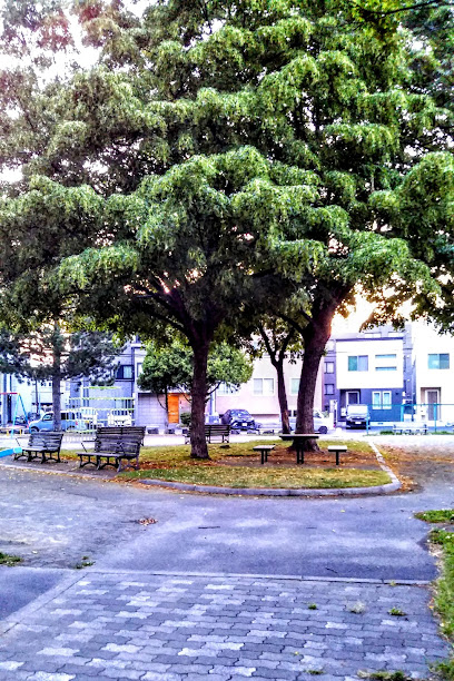 Toyohiramisuzu Park