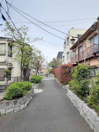 桃園川緑道 東山谷橋跡