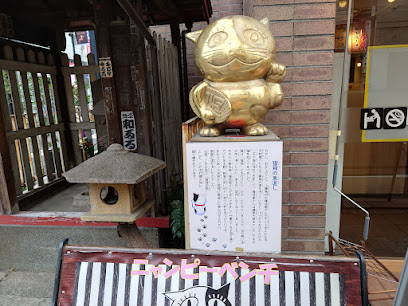 ニャンピー像（サンツ中村橋商店街）