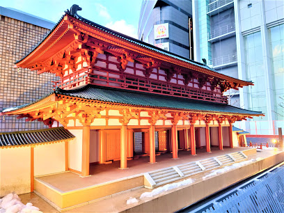 Model of Rajomon Gate