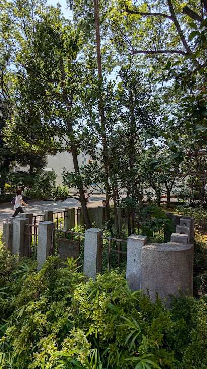 御手植樹（大正天皇植樹紀念碑）