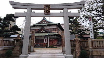 Minatohachiman Shrine