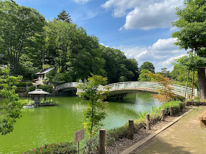 Yakushi Pond