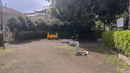 Midorimachikashinoki Park