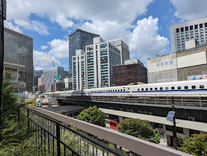 Yurakucho Colline