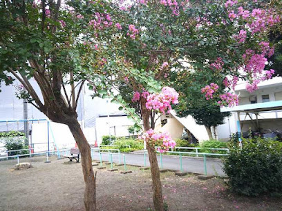下連雀つぐみ児童遊園