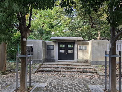 Site of the seppuku (ritualistic execution) of Oishi Yoshitaka and the other 16 Akougishi (Akou Roshi) samurai