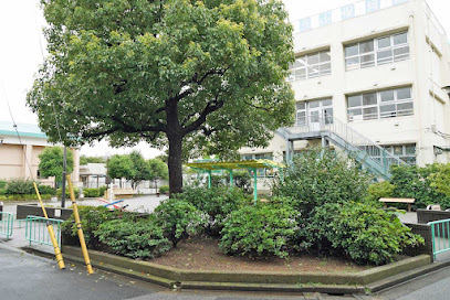 Koyano Shōbu Children's Playground
