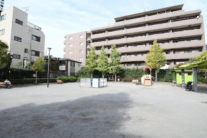 Suma Children’s Park