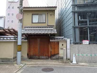 山脇東洋解剖碑所在墓地