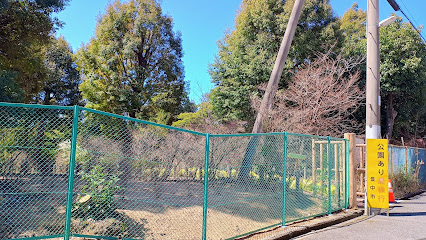 宮山つつじ園