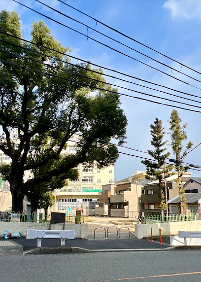 Kamitsutsui Park