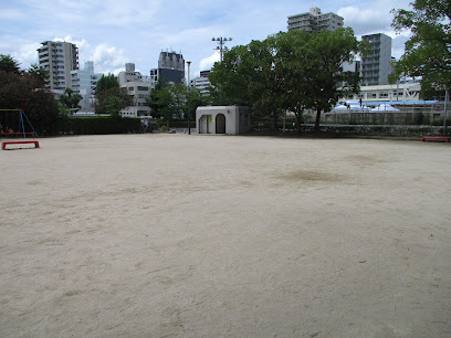 Tsurumi Park